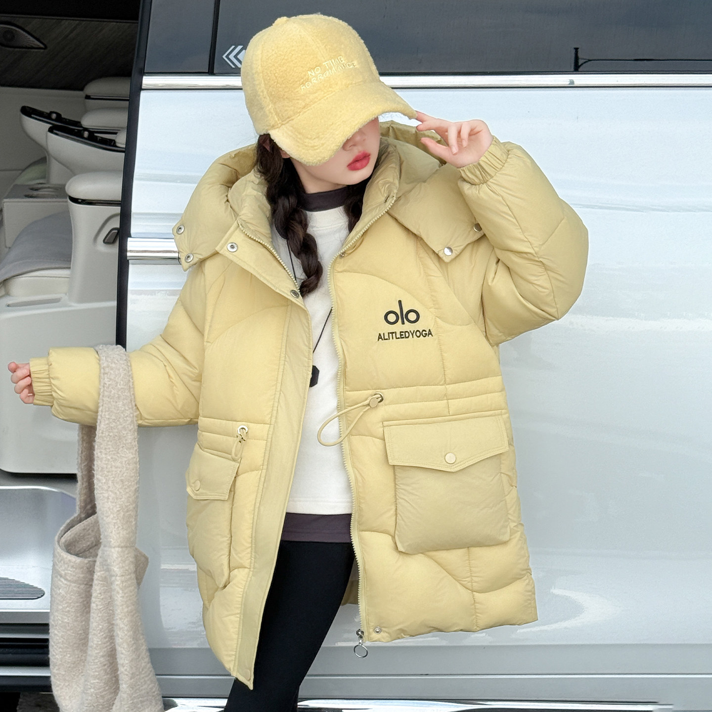 女童中长款棉服冬季2025新款收腰加厚连帽外套中大童防寒羽绒棉衣