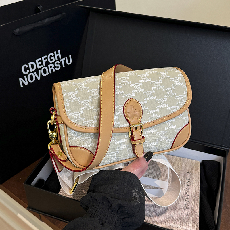 LAOYJA高级感老花腋下法棍包