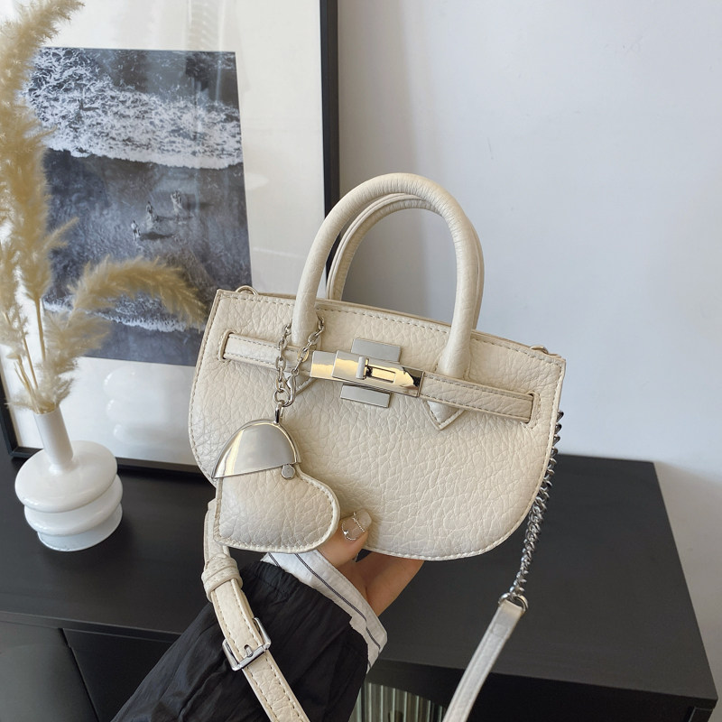 超火小包包女式2026新款流行爆款手提铂金包高级感链条单肩斜挎包