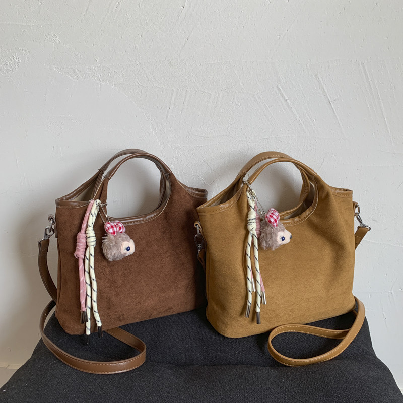 今年流行爆款包包式2025新款超火磨砂手提菜篮子包百搭单肩斜挎包,箱包皮具/热销女包/男包,通用款女包,淘宝优惠券,粉丝福利购,淘宝优惠卷