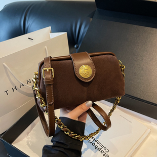 超火小包包女式2025新款秋冬磨砂链条医生包高级感小众单肩斜挎包