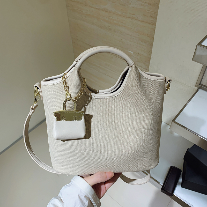 LAOYJA高级感小众洋气菜篮子包