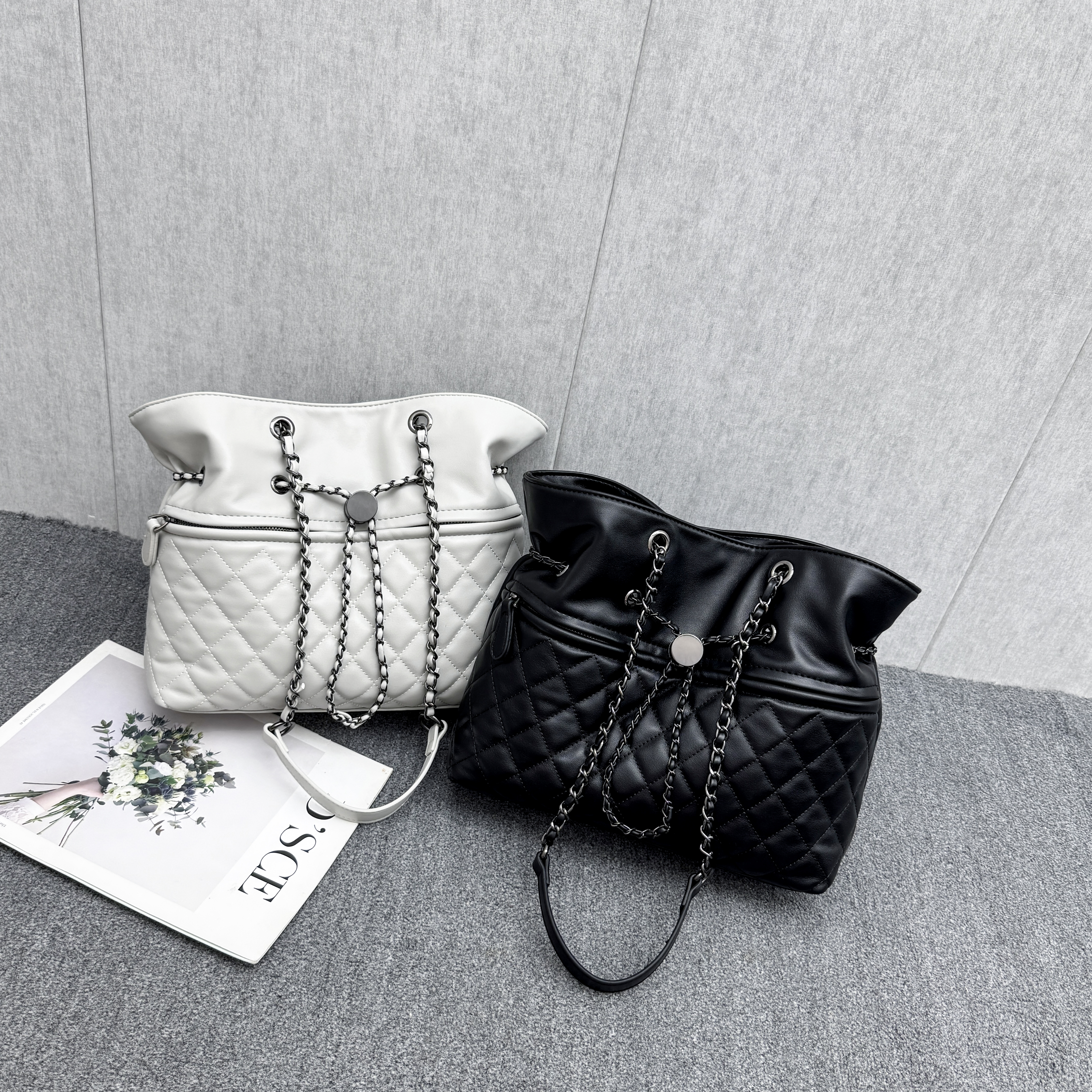 LAOYJA韩系小香风菱格链条托特包