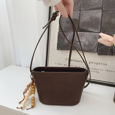 LAOYJA高级感小众复古水桶小包