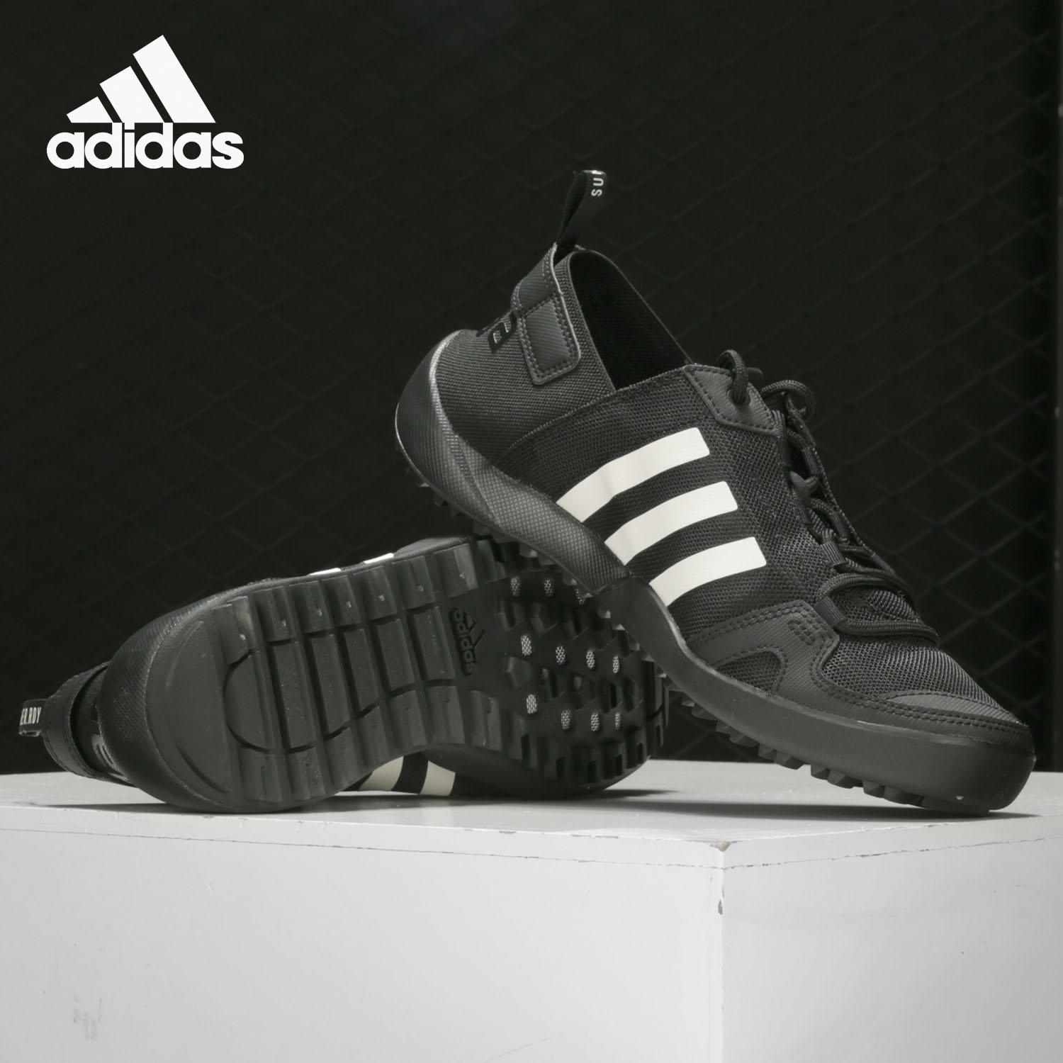 Adidas男子经典运动休闲鞋