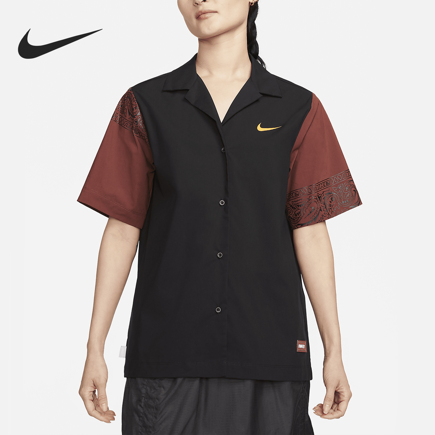 Nike/耐克正品Sportswear 女子梭织短袖上衣衬衫FJ7730-010 运动服/休闲服装 运动T恤 原图主图