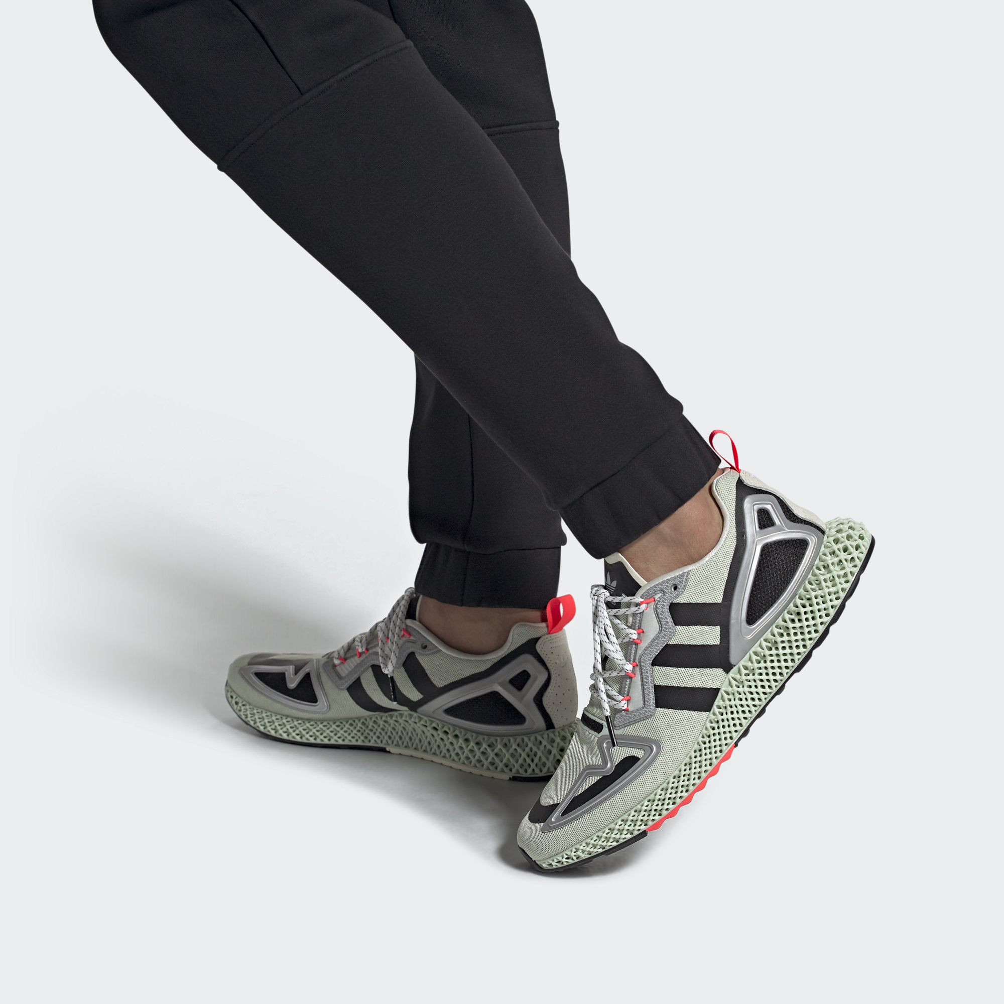 阿迪达斯三叶草男女经典运动鞋