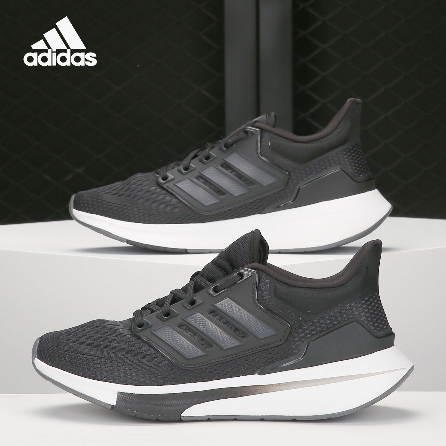 Adidas/阿迪达斯低帮透气跑步鞋