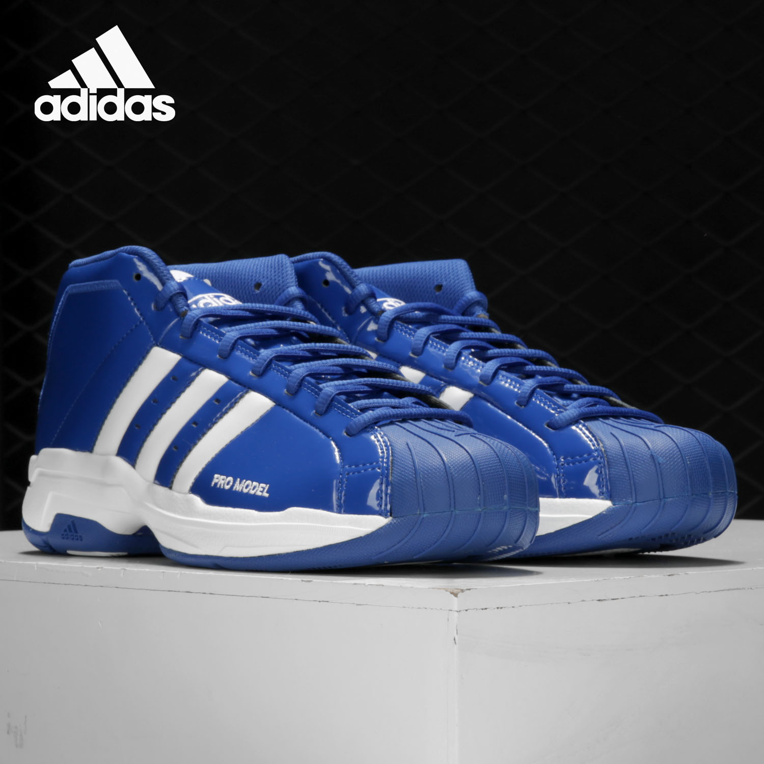 Adidas/阿迪达斯正品 新款男子运动缓震耐磨舒适实战篮球鞋EF9820