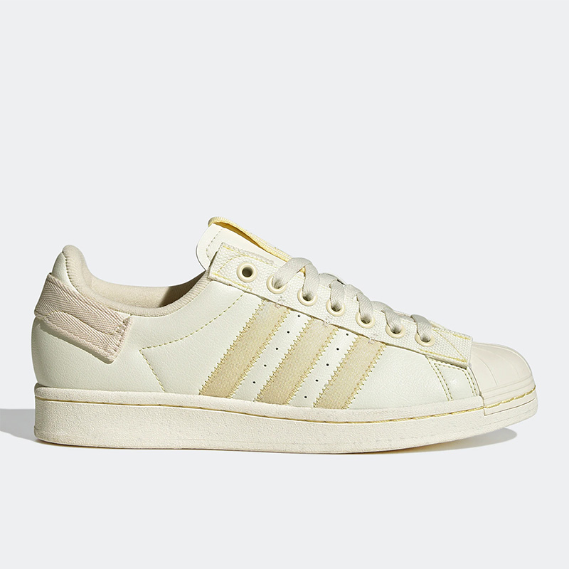 阿迪达斯男女休闲板鞋