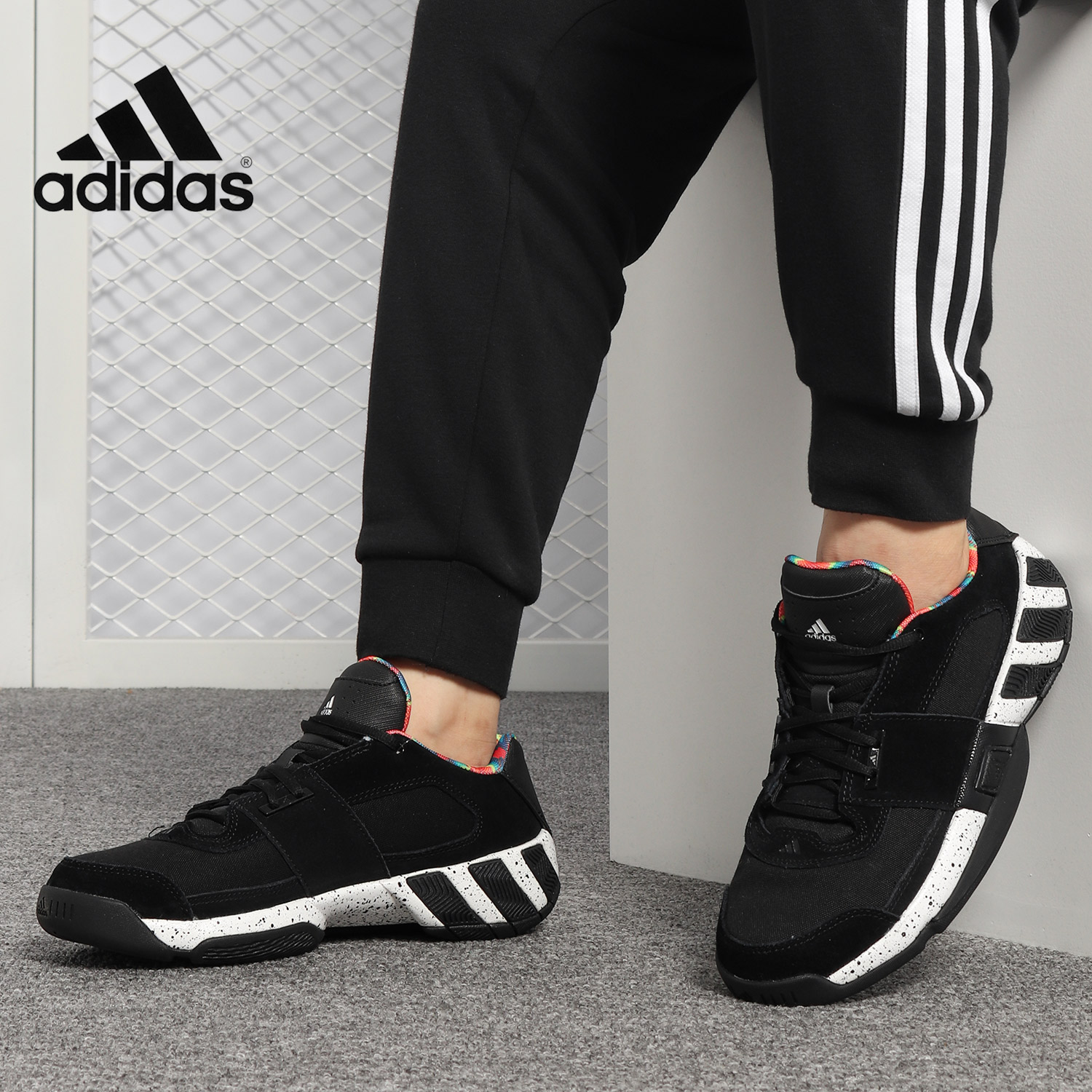 Adidas/阿迪达斯正品新款Regulate男子低帮篮球休闲鞋 DB3243