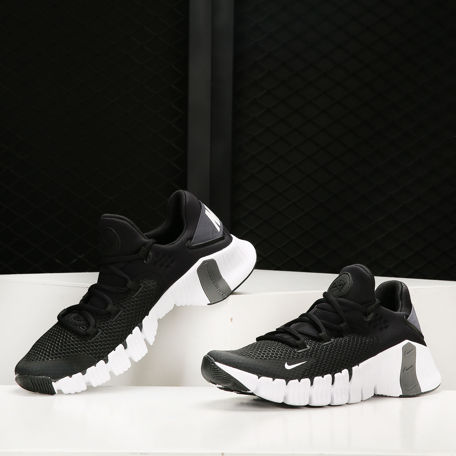 耐克FREEMETCON4男子跑步鞋