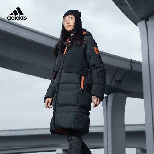 阿迪达斯户外宽松保暖羽绒服