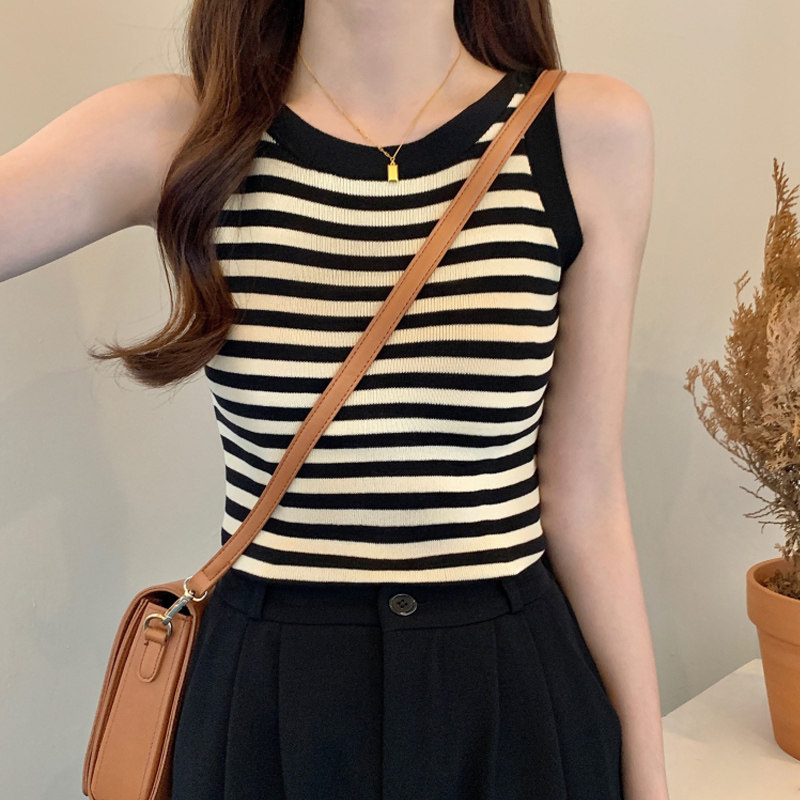 黑白条纹针织吊带小背心女2025新款西装内搭打底毛衣秋冬无袖上衣