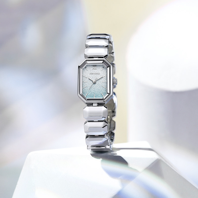 Dickies手表女款轻奢小众女士石英表满天星小冰糖学生日礼物圣