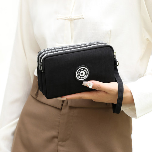 2025新款大容量防水手拿包