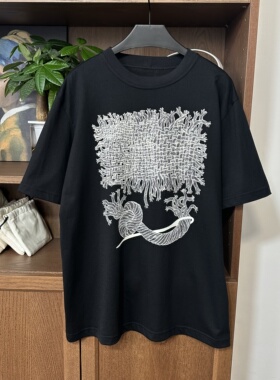 东京nemeth~穿针引线麻绳印花 全棉黑色宽松短袖T恤