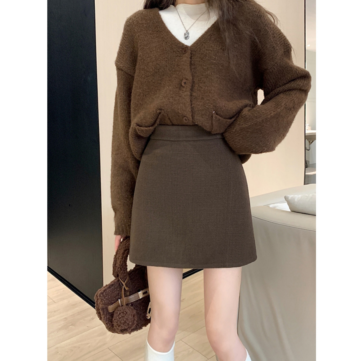 大码咖色毛呢半身裙女包臀短裙子