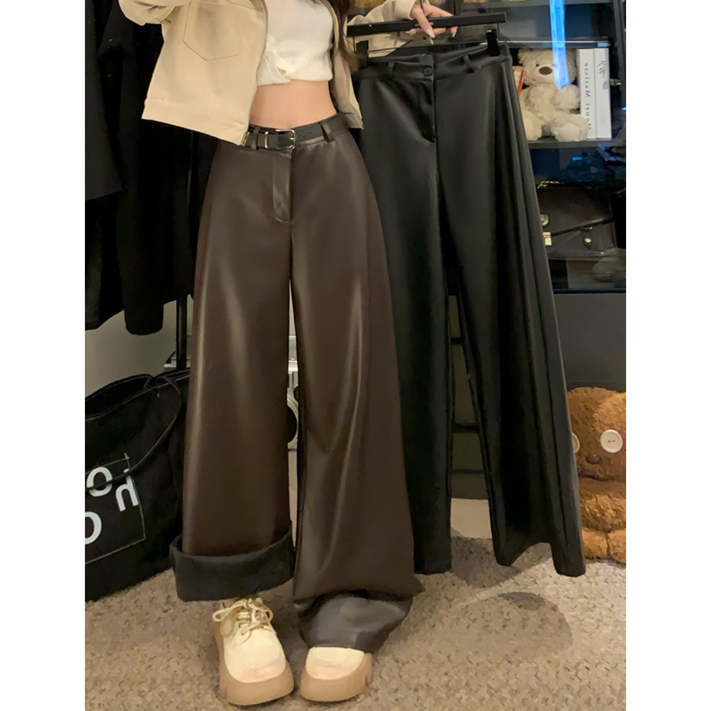 微胖mm高级感薄绒PU皮休闲皮裤女秋冬新款设计感高腰显瘦直筒长裤,女装/女士精品,休闲裤,淘宝优惠券,粉丝福利购,淘宝优惠卷