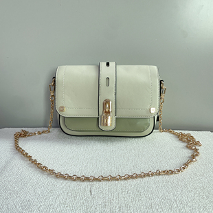 外贸尾货出泰国lyn休闲简约百搭斜挎包小方包女