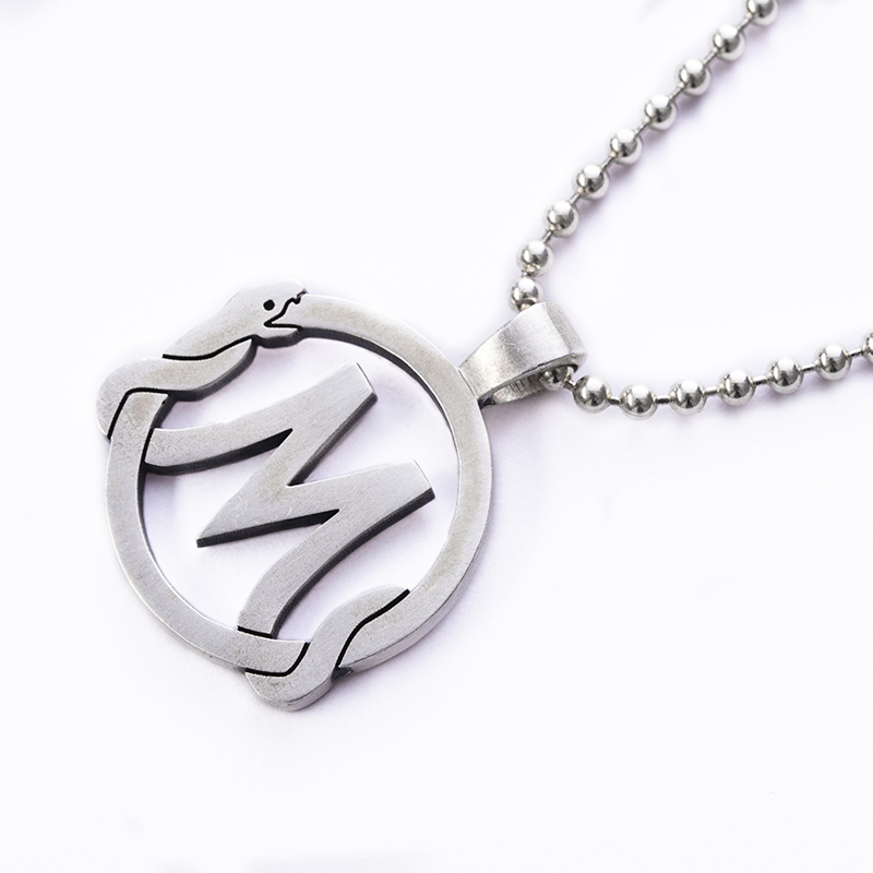 科比黑曼巴M字项链