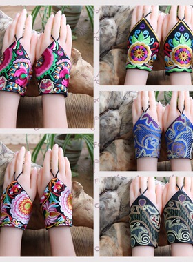 云南民族风三角绣花手套民族饰品舞蹈配饰绣花护腕棉麻配饰批发