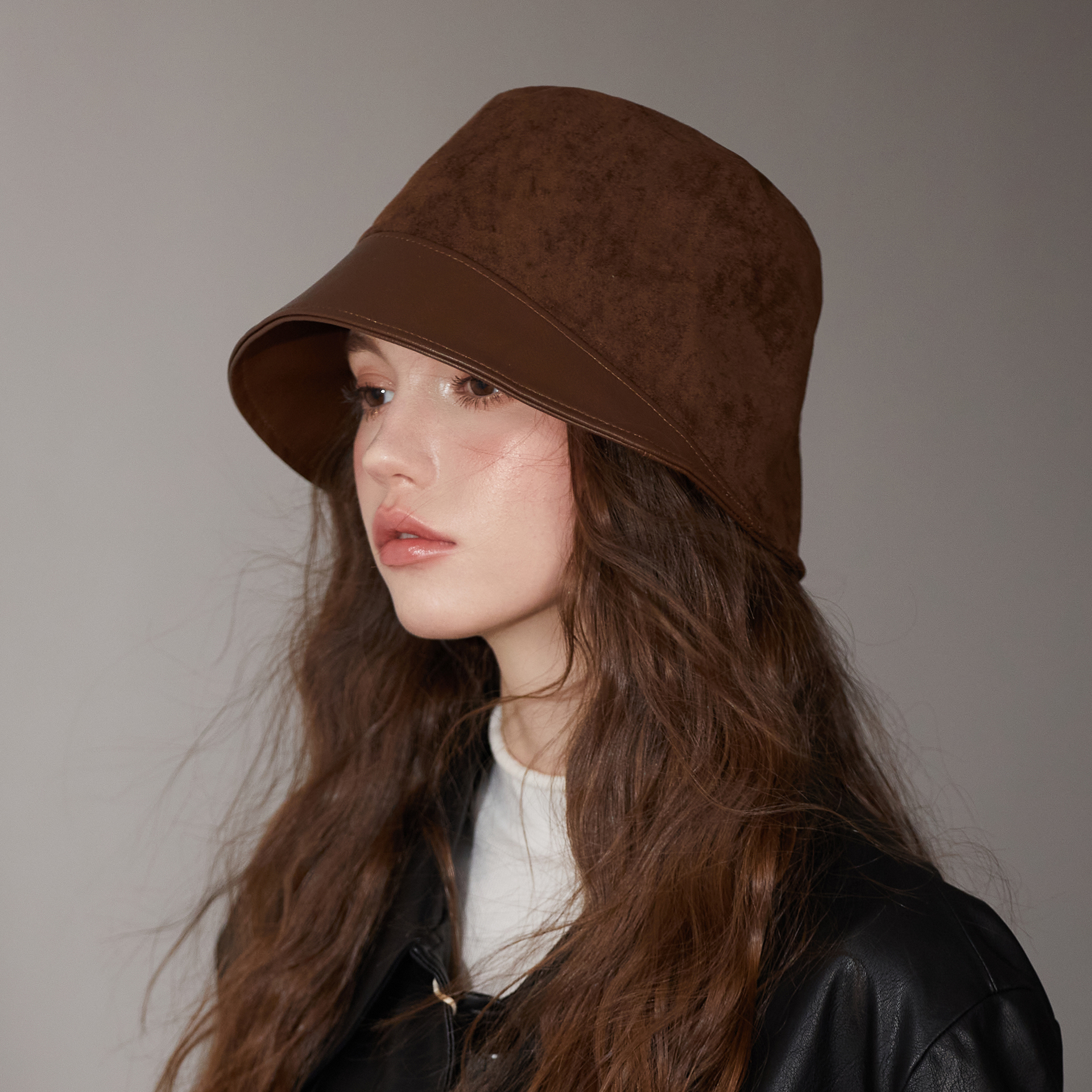 中古风pu皮檐水桶帽韩版复古