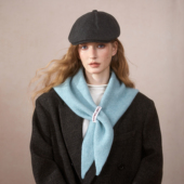 冰岛蓝色三角巾含羊毛气质披肩秋冬天韩系ins风保暖针织围巾女生