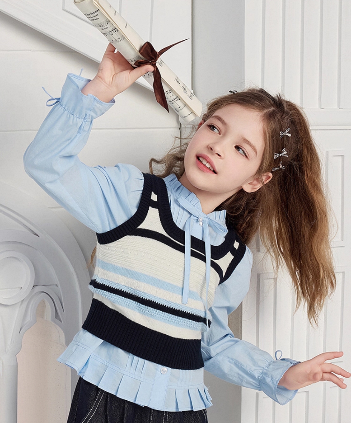 F2ECF3335 mini peace太平鸟童装2025秋装新款女童毛背心套装 599