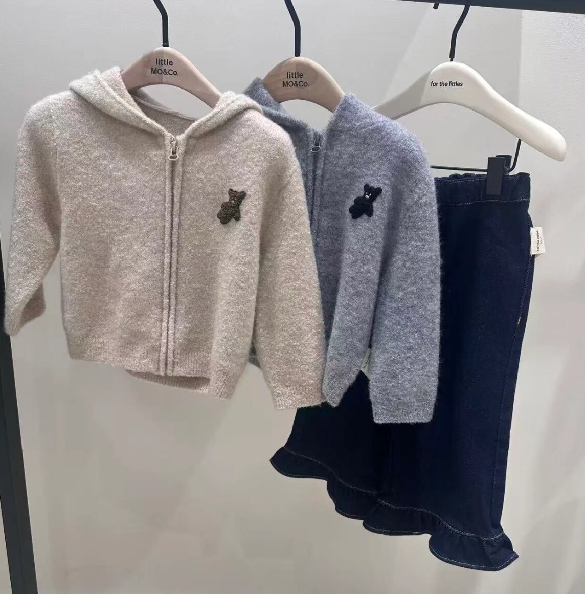 含羊毛littlemoco婴童26冬新款小熊毛衣外套连帽开衫KBF4CARY02
