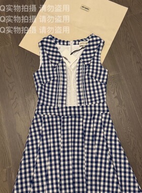 BMQ 玳购级 高阶版】2025春夏学院风翻领V领百褶连衣裙shushuton