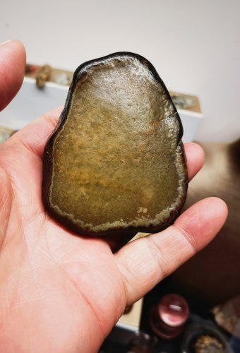 马达加斯加花纹玛瑙原石鸡蛋黄象形石字母石把玩摆件收藏162.7克