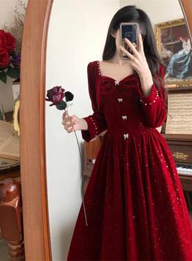 轻奢高级感酒红色金丝绒洋装女秋冬高腰遮肚孕妇结婚订婚礼服裙