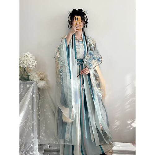 宋制汉服胖mm大尺码女【蝶恋花语】齐腰大袖衫古风显瘦套装200斤
