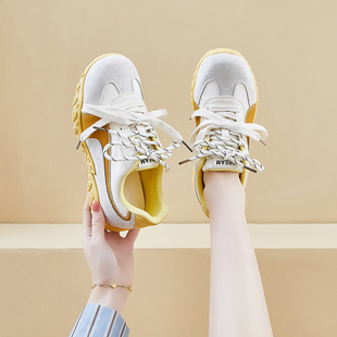 阿甘鞋女2026新款春季百搭好看舒服厚底增高跑步不累脚运动休闲鞋