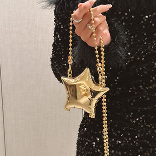 设计感迷你星星金属小包包时尚休闲链条斜挎包五角星亮面口红包女
