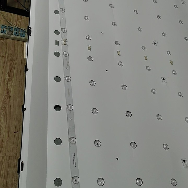 创维65E91RD-Y灯条电视机