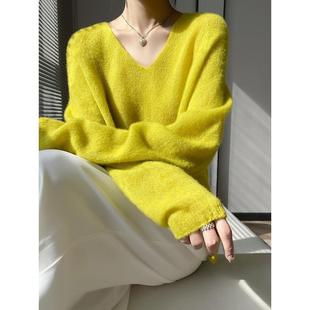 毛衣 女V领宽松套头慵懒风针织打底衫 无缝一体 软糯桑蚕丝羊绒衫