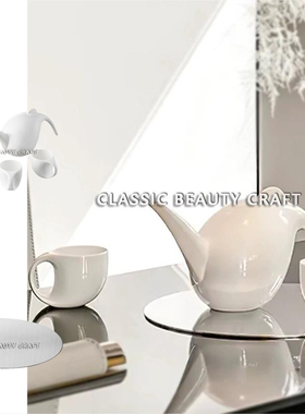 现代样板间餐桌骨瓷茶具茶杯不锈钢镜面托盘组合摆件茶几桌面饰品