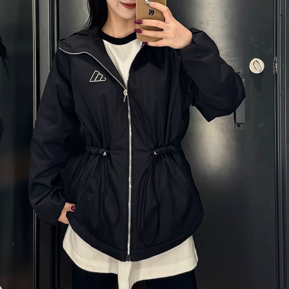 阿迪达斯CNY加绒防风女外套
