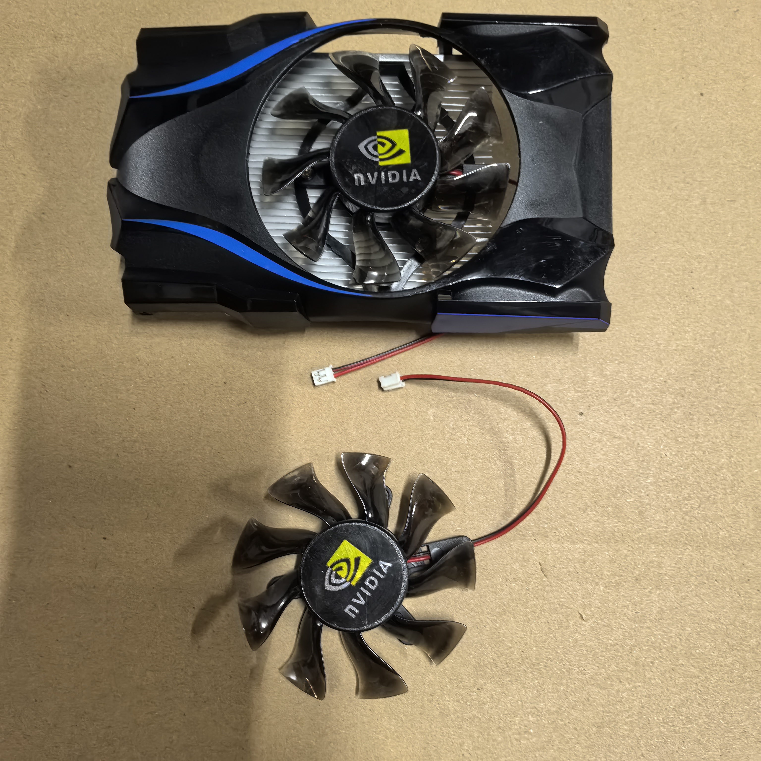 精影HD7670 1G/7570 1G精镭版办公电脑显卡游戏显卡散热器风扇静