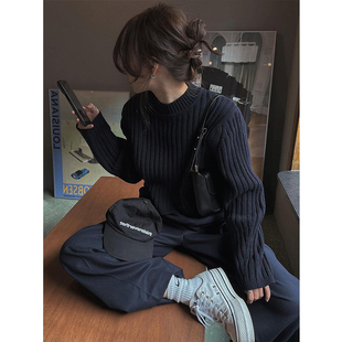 Drawdream 慵懒风圆领休闲坑条短款针织衫女秋冬简约长袖套头毛衣