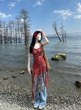 Drawdream 茶歇法式复古红色碎花吊带连衣裙女夏季不规则网纱长裙