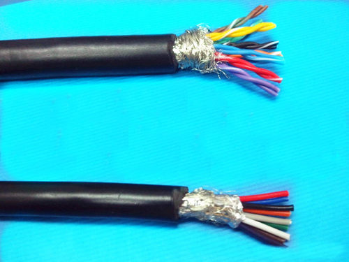 国标屏蔽线信号电线哈迪伦紫铜