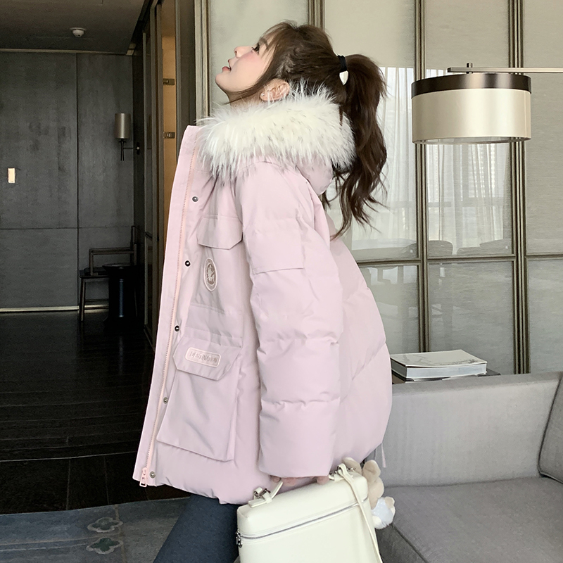 新款工装派克大毛领羽绒服90白鸭绒207-P325控458，女装羽绒服，卡莱
