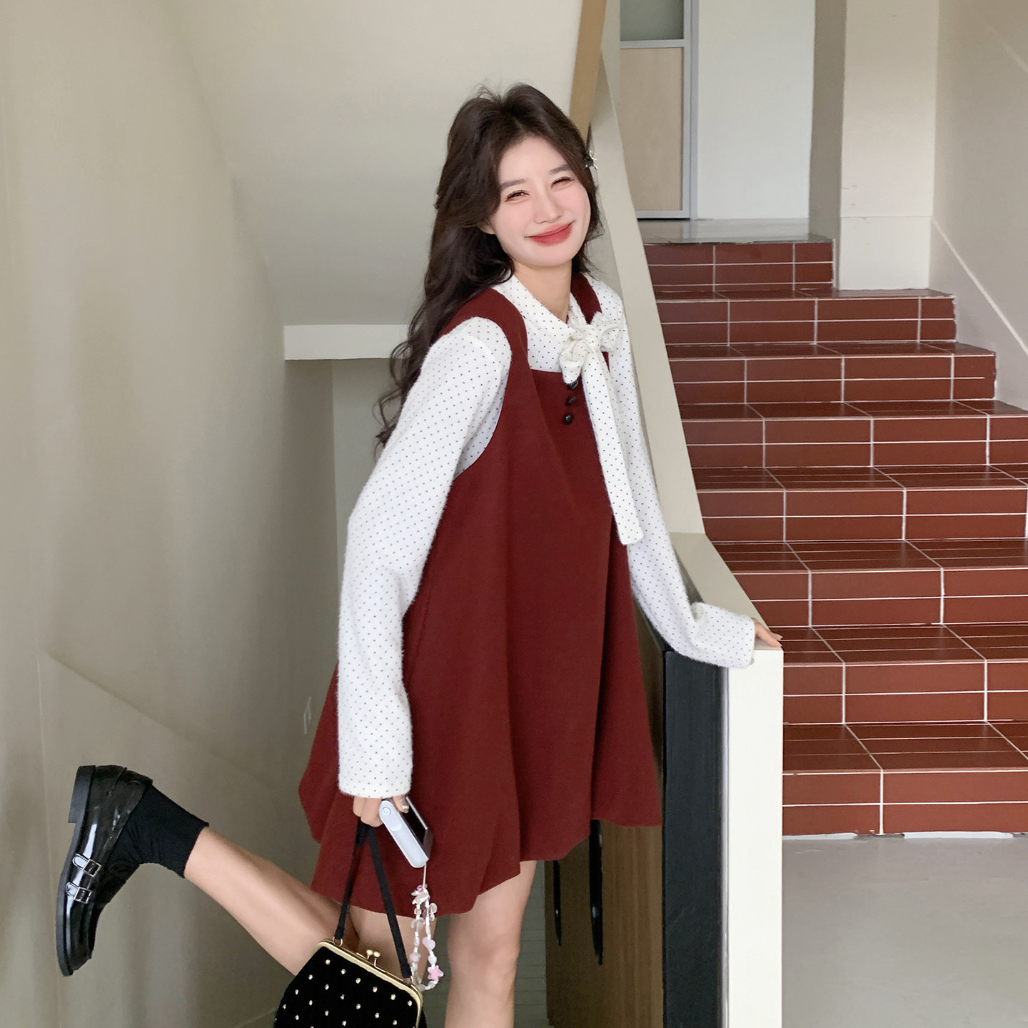 【新款】蝴蝶结系带T桖花苞背带裙两件套装207-330P175控288，女装套装/套裙，卡莱