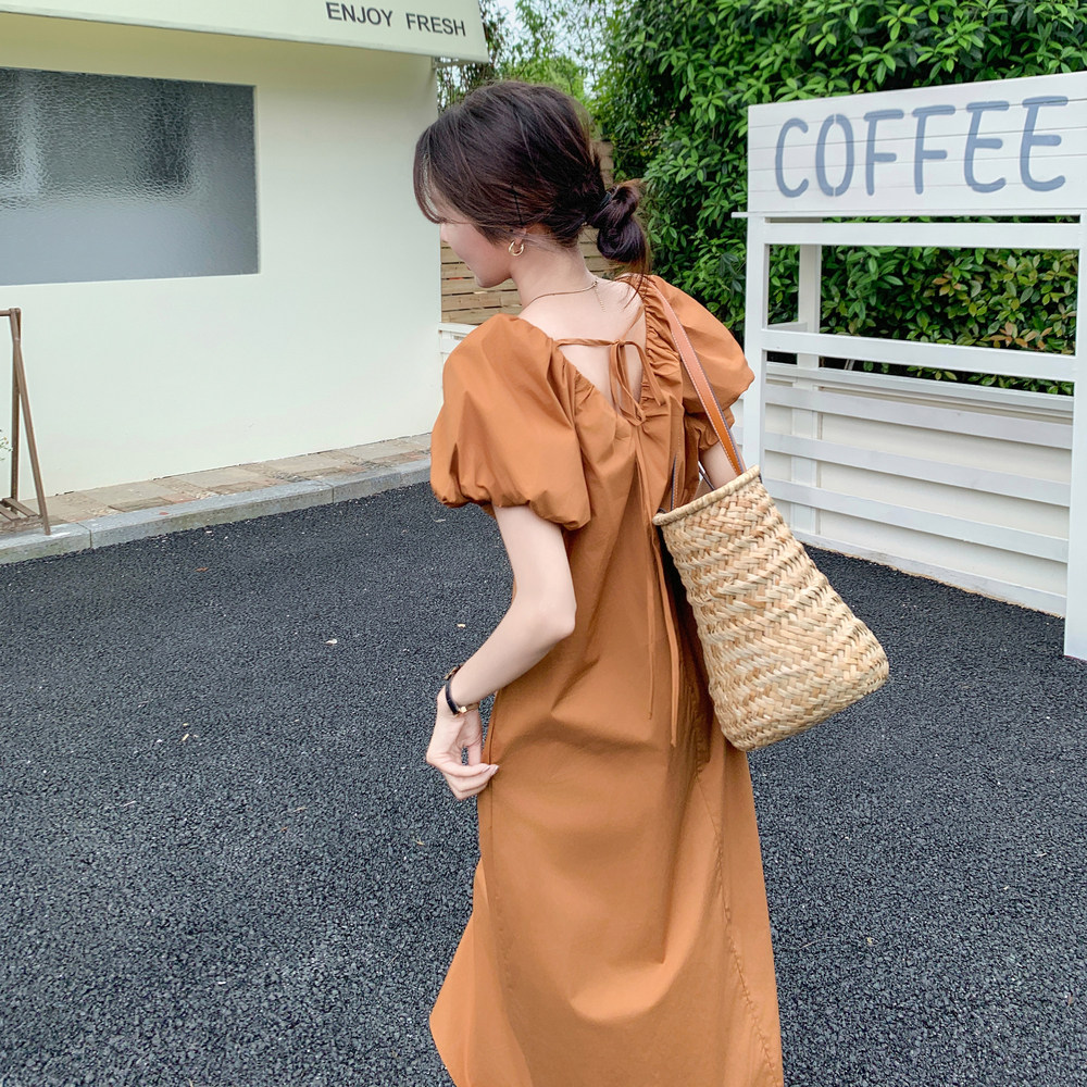 南瓜色泡泡袖v领连衣裙女2025夏新款韩版宽松小个子心机露背长裙,女装连衣裙,卡莱