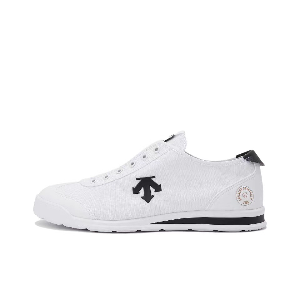 迪桑特DESCENTE Chron系列一脚蹬 耐磨透气 低帮 板鞋 男女同款