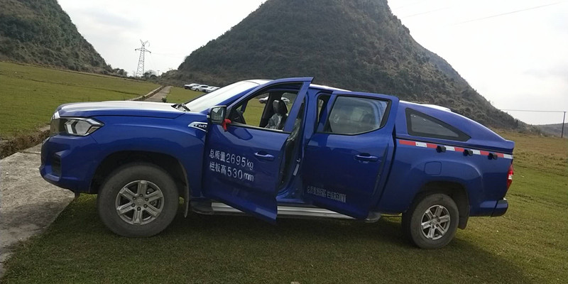 大通t60改装后箱盖上汽大通t70后盖皮卡改装后盖运动款尾盖货箱盖