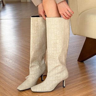 2026新款Mona同款方头高跟白色骑士靴鳄鱼纹高筒欧美不过膝长靴子